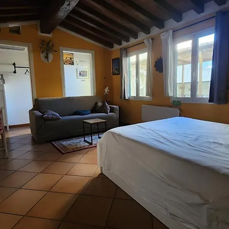 Mansarda Nonna Gina With Terraces * Флоренция